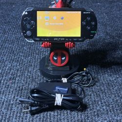 Sony PSP Console Black with Charger, Battery & Memory Stick OEM Tested Clean