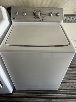 (Maytag )Washer Ready For Use