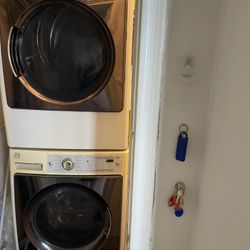 Kenmore Elite Front Loading Automatic Washer/Dryer Set 