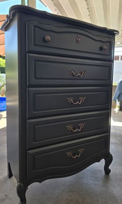 Beautiful Dresser!!