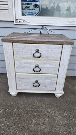 Nightstand farm style