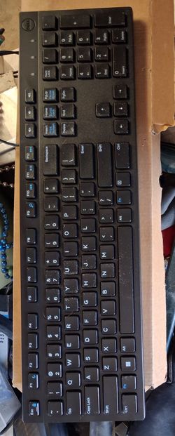 NEW KEYBOARD.