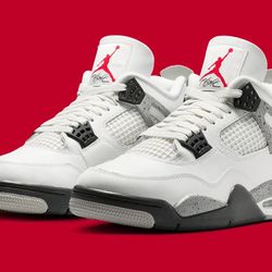 Jordan 4 White Cement Size 11 (NO TRADES PRICE IS FIRM)