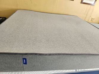 Casper Cooling Gel Memory Foam King Size Mattress Only 🌙