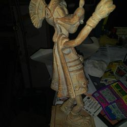 Walt Disney Goofy Figurine/ Statue