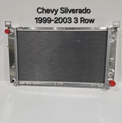 Chevy Silverado 1999/ 2003 radiator 3 row