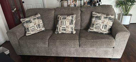 2 ASHLEY SOFAS 85x38-