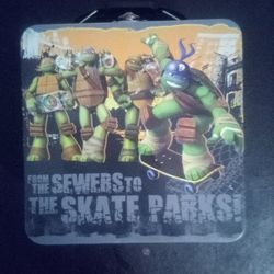 TEENAGE MUTANT NINJA TURTLES LUNCH BOX