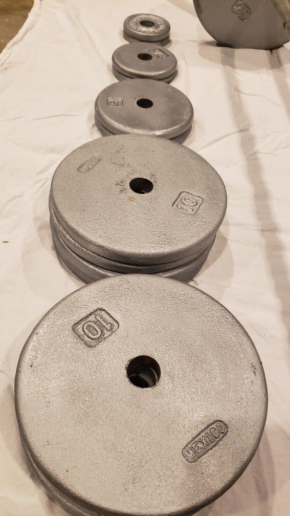 Weight Set With Barbell And 2 Adjustable Dumbells