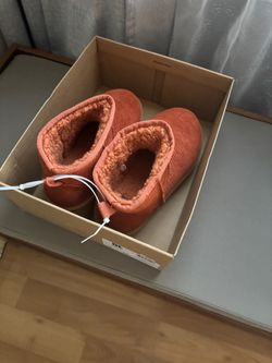 Corduroy Sherpa-Lined Ankle Boots by dirty laundry new