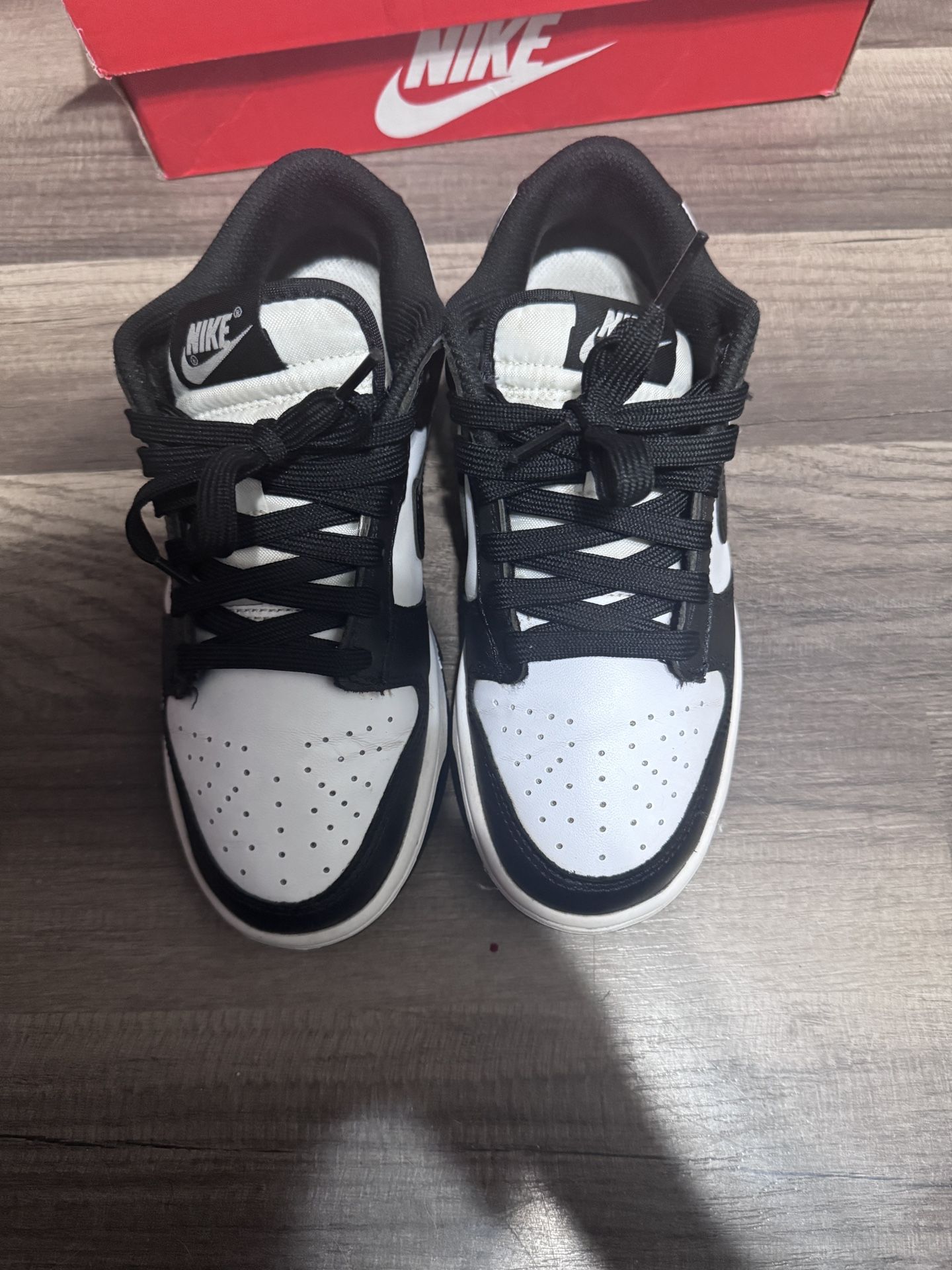 Nike Dunks Panda