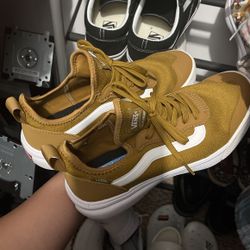 Vans 8 Womens