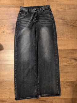 New straight leg Size Large