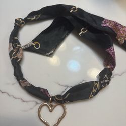 💛 Silk Scarf Necklace with Heart Pendant Elegant satin-silk necklace with a gold heart charm — chic, feminine, and perfect for any outfit!  ⸻  