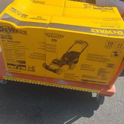 Brand New DeWalt Gas Powered Lawn Mower NEED SOLD ASAP