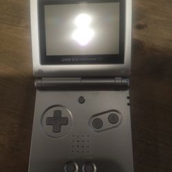 Game Boy Advance SP