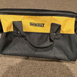 Dewalt large bag  
