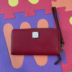 Dooney & Bourke Wristlet 