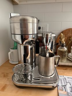Nespresso Vertuo Creatista by Breville (Like New)