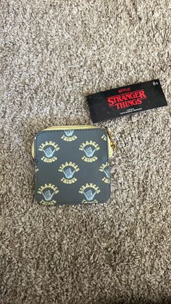 Stranger things coin purse 6$