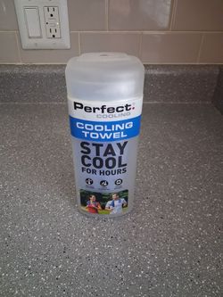 Perfect Cooling Towel in Canister