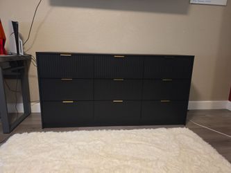 9 drawer dresser