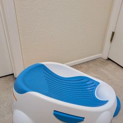Munchkin Cradle Baby Bath