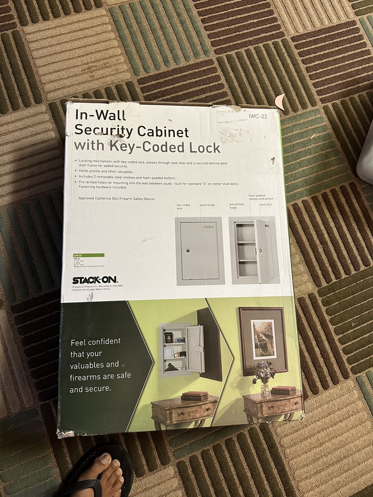 Brand New Wall Security Cabinet With Key