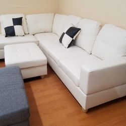 New Stock Sectional Sofa Livingroom Faux Leather White Color Sectional Special 