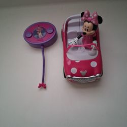 Minnie's Roadster w/ Remote