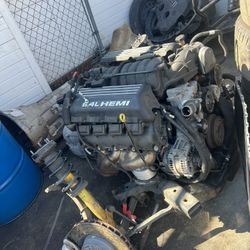 6.4 Hemi Engine 