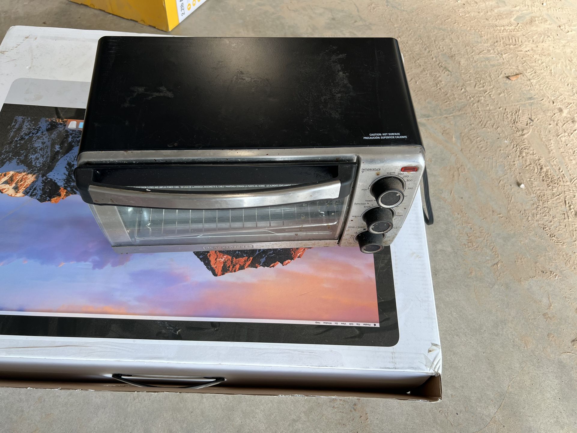 Portable Electric Oven $10 OBO