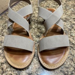 Mia Sandals Size 8.5 