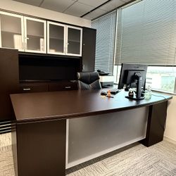 Office Furniture Set