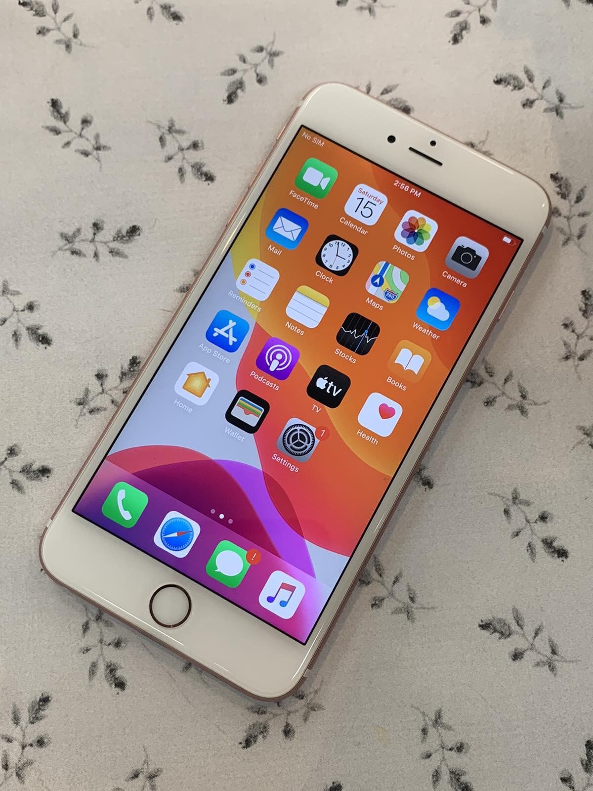 iPhone 6s Plus (64 GB) Unlocked With Warranty