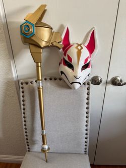 Fortnite drift fox mask teen/adult plastic face mask cosplay + Pickaxe