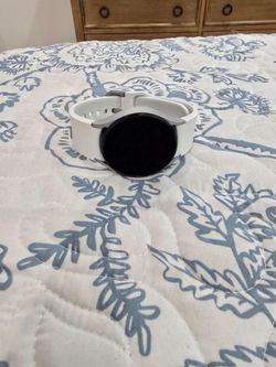 Samsung watch with charger