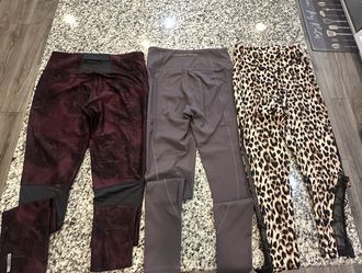 Victoria Secret Yoga Leggings 