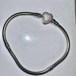 Authentic 9.25 Sterling Silver Sparkling Pave Heart Snake 