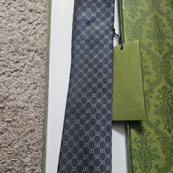 Gucci Mens Ties 