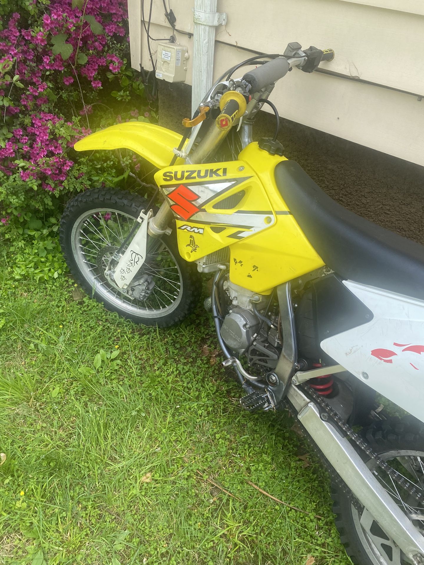 Suzuki Dirt Bike