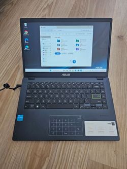 ASUS Vivobook Go 14 - Like New, Barely Used - $140 (Berkeley)