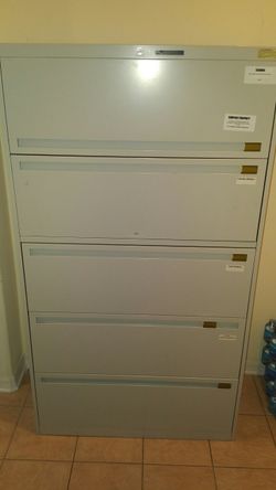 5 Drawer Lateral File Cabinet with locks, no keys