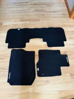 2024 Honda CRV floor mat set new
