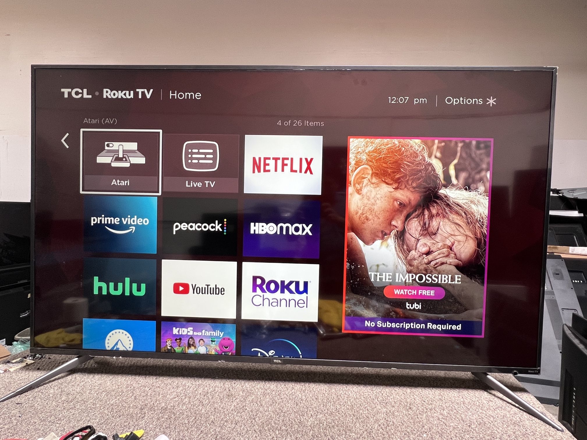 TCL 65R617 65-INCH 4K ULTRA HD HDR SMART ROKU TV