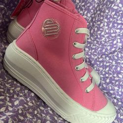 Justice, girls sneaker, high top size 2 lace up sneaker inside zipper 