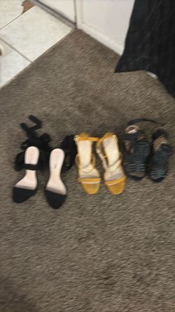 3 Pairs Women's HeelsSandals Bundle