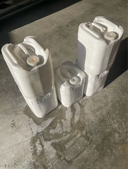 Salt Water Containers - 5 Gallon Each