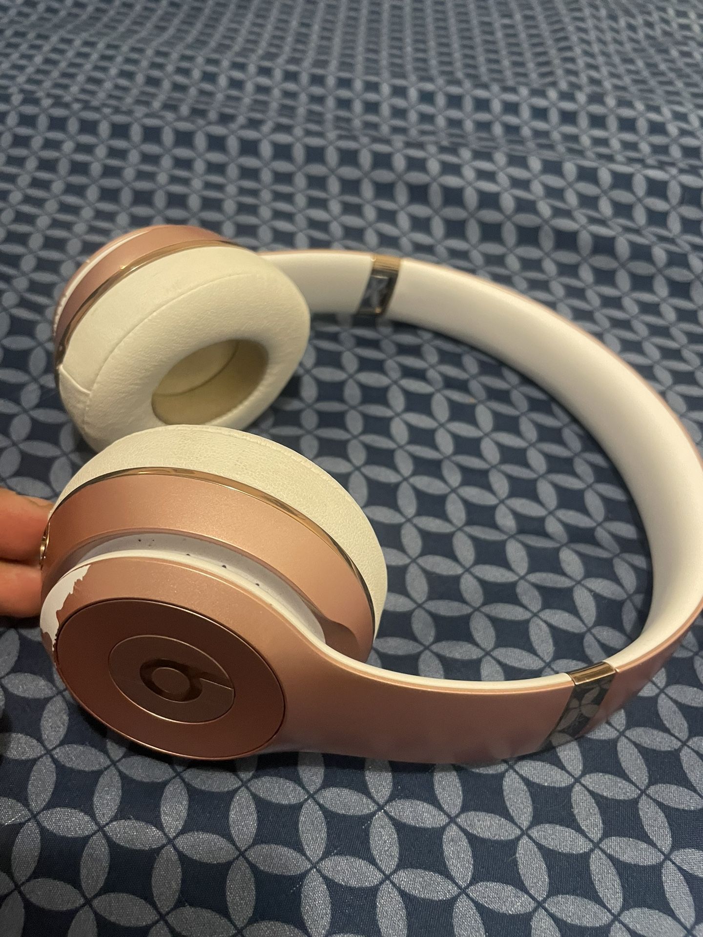 Beats Solo Wireless 