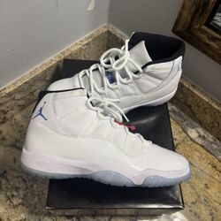 Jordan 11 legend Blue